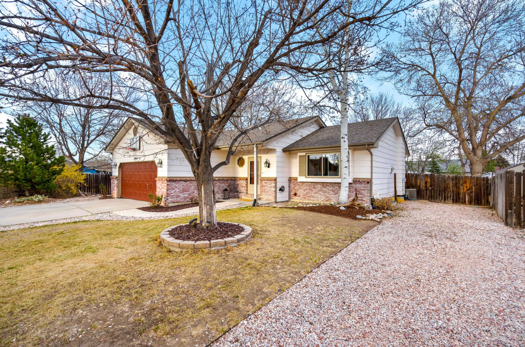 Boat? RV? This gravel driveway is long and may be able to accommodate even your largest recreation vehicles with 30 amp hookups nearby.