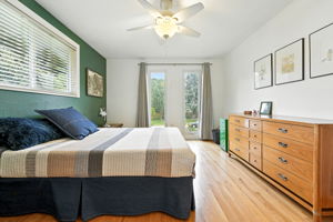  Photo 48