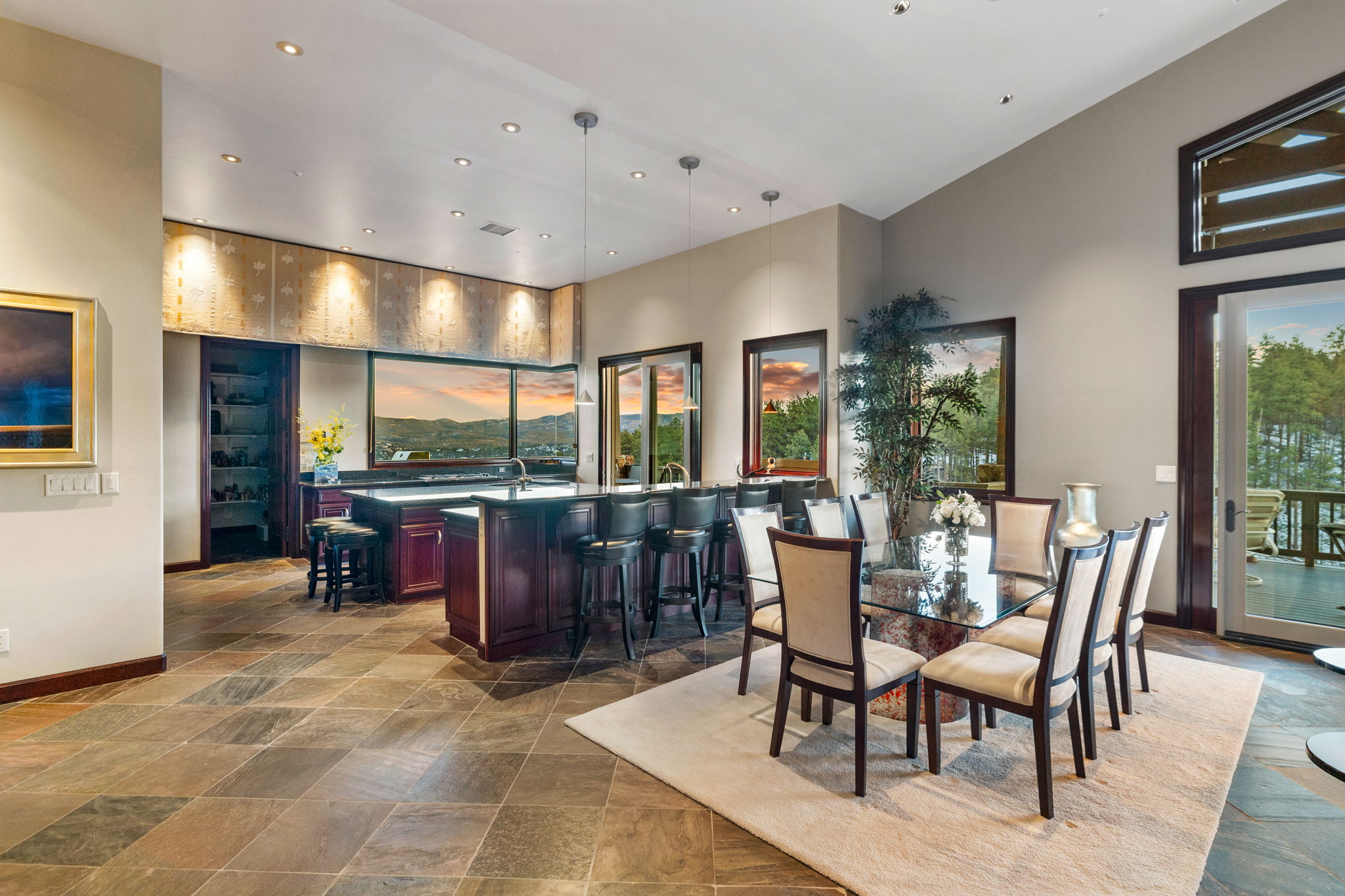 Dining Room to Kitchen