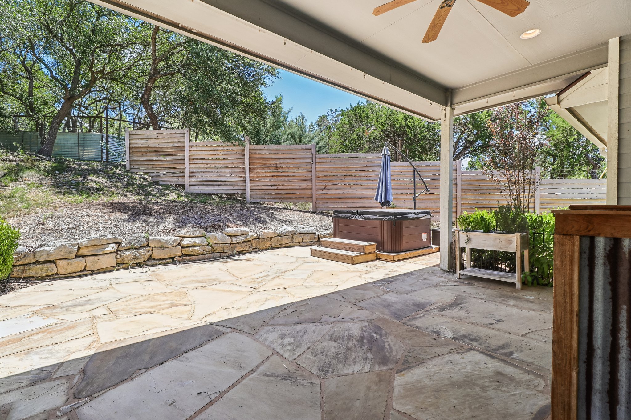 Sunset Canyon Dr-S0907-035.jpg