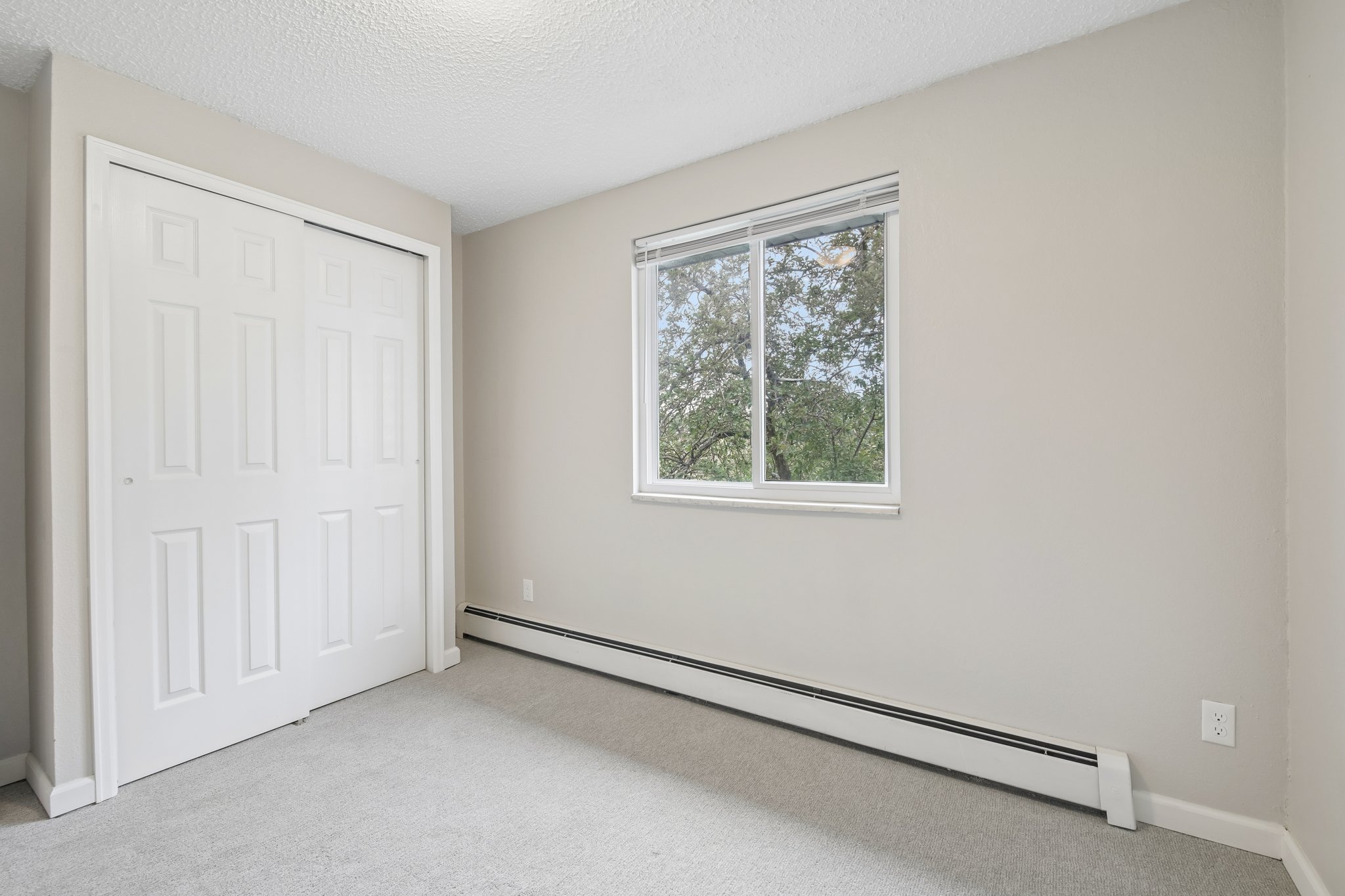 W 112th Ave apt c-S2805-022.jpg