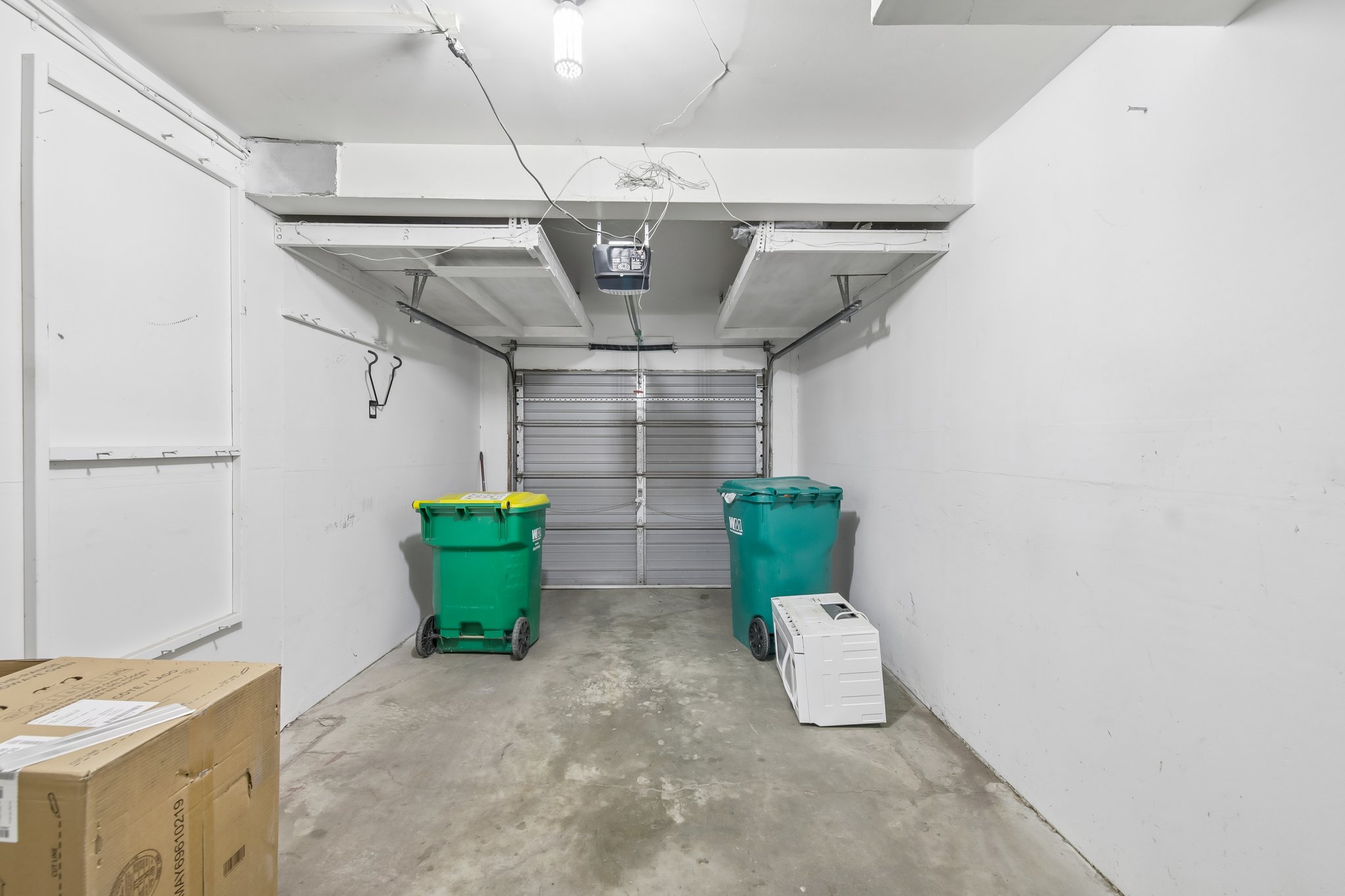 W 112th Ave apt c-S2805-025.jpg
