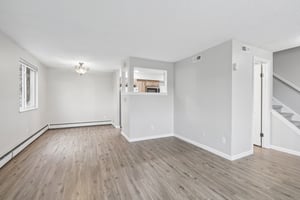W 112th Ave apt c-S2805-009.jpg
