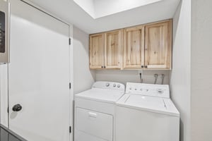 W 112th Ave apt c-S2805-012.jpg