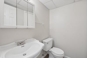 W 112th Ave apt c-S2805-014.jpg