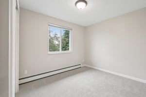 W 112th Ave apt c-S2805-021.jpg
