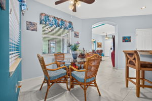 Breakfast Nook 1