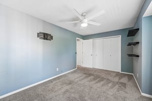 Sherman Dr-S2110-027.jpg
