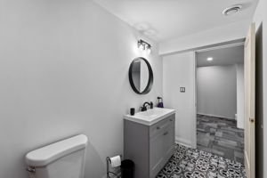  Photo 47