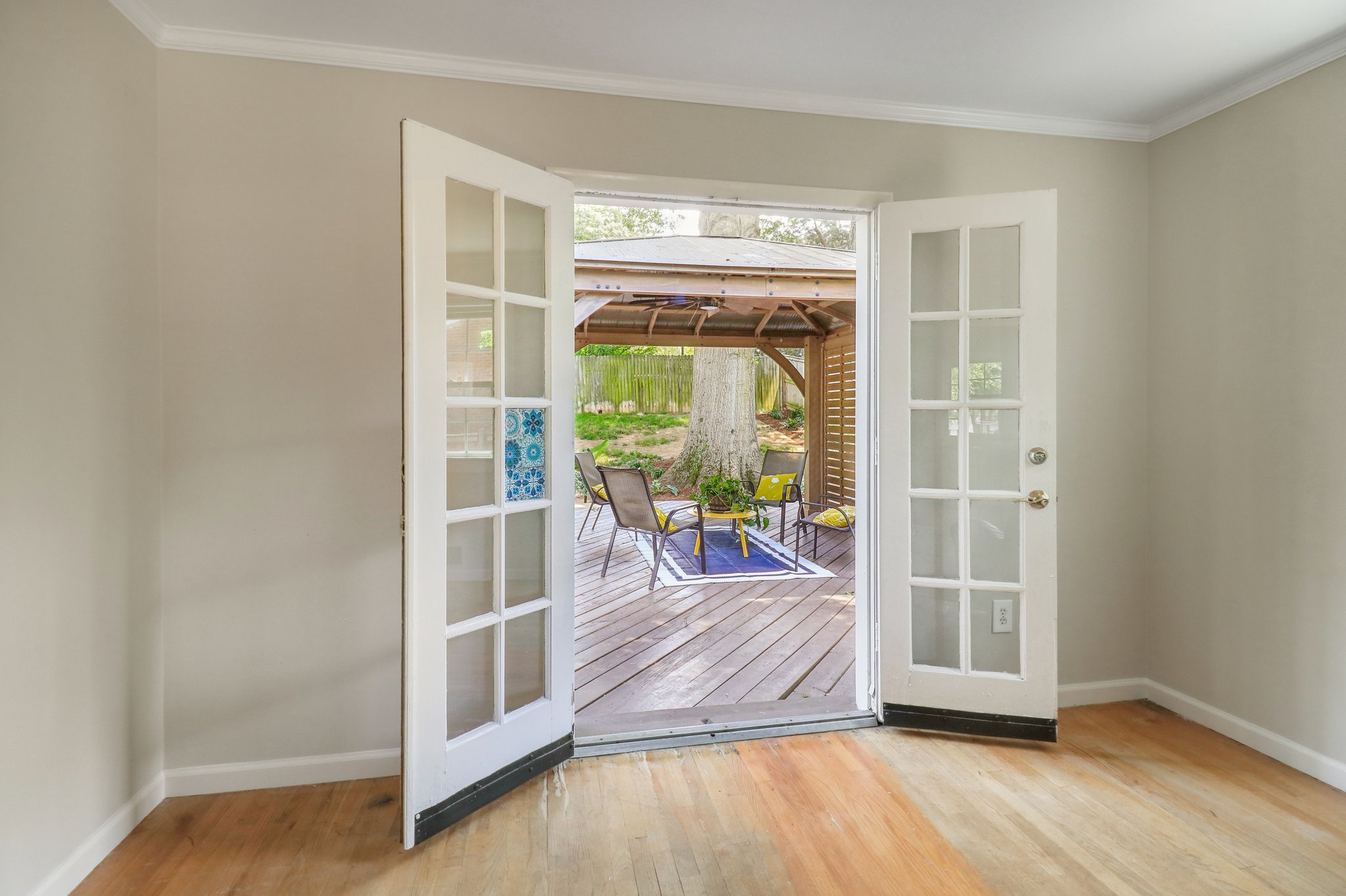 Dalebrook Dr-049.jpg