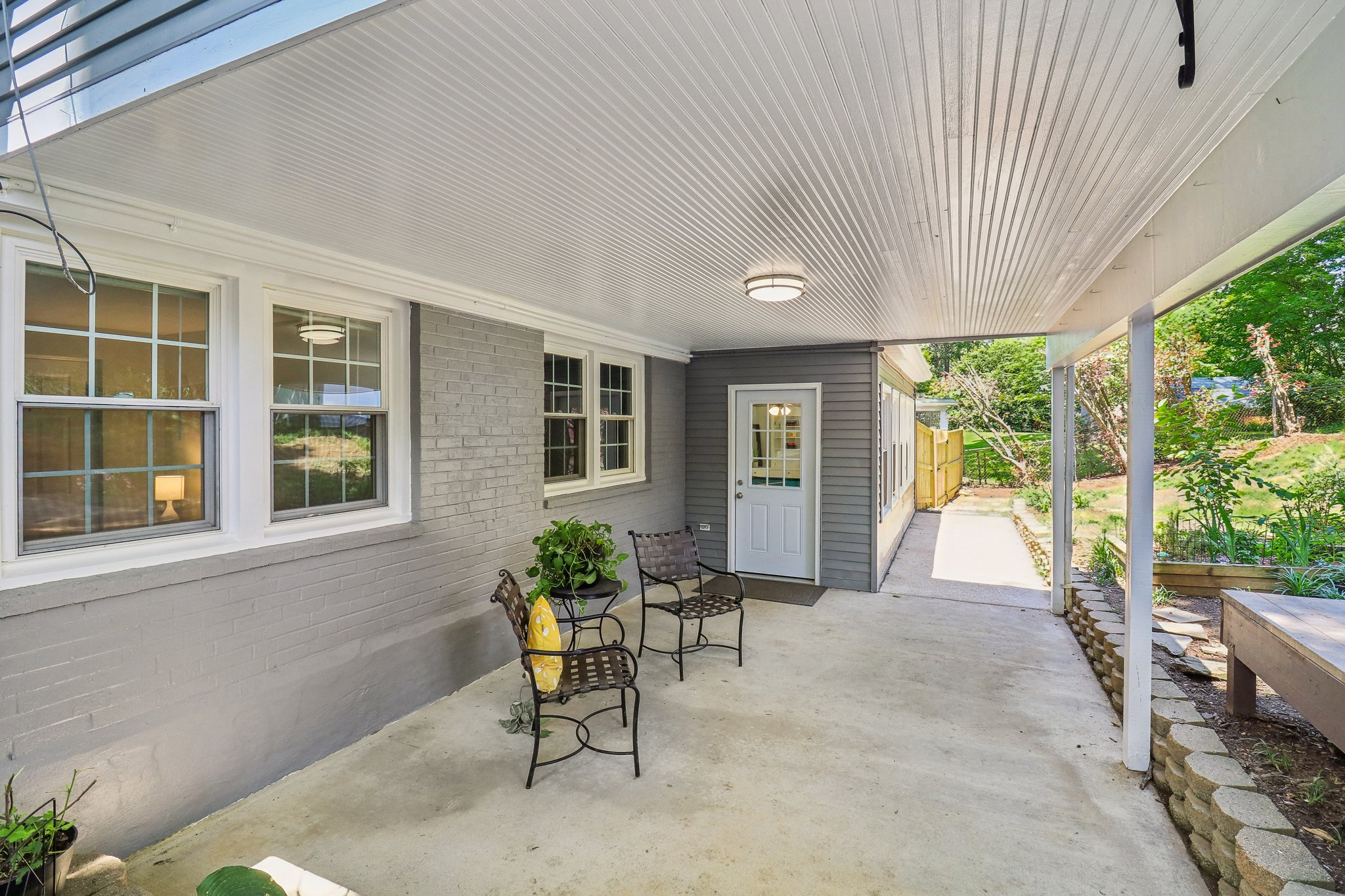 Dalebrook Dr-051.jpg