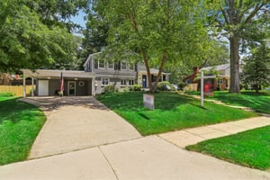 Dalebrook Dr-002.jpg