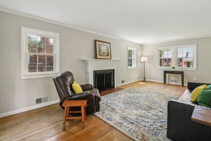 Dalebrook Dr-015.jpg