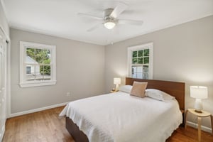 Dalebrook Dr-036.jpg