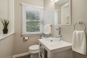 Dalebrook Dr-040.jpg