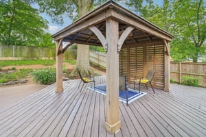 Dalebrook Dr-059.jpg