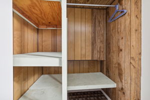 29_Interior