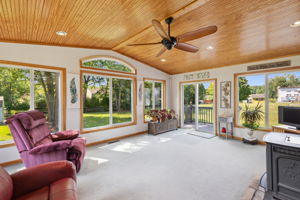15_Interior