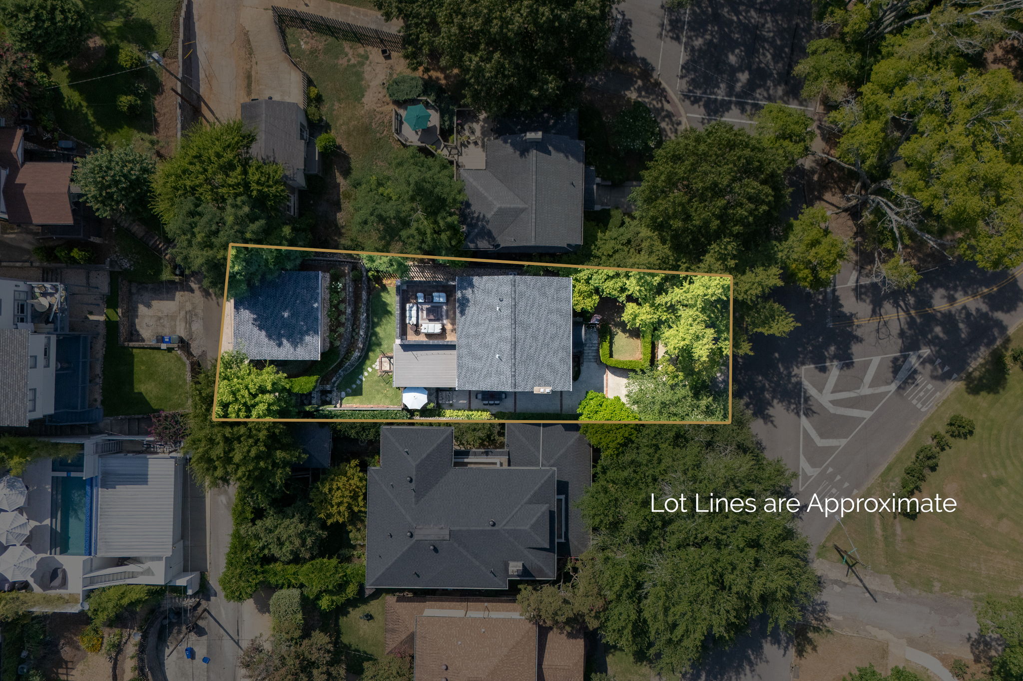 Aerial View of Approximate Lot Lines