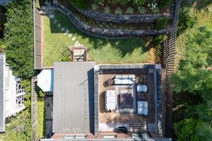 Rooftop Patio w/ Views of the Gorgeous Back Yard
