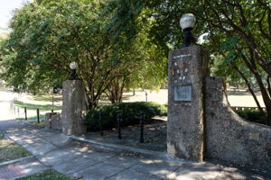 Just a Short Walk to Historic Rhodes Park
