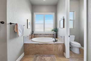 Primary Bathroom (2)