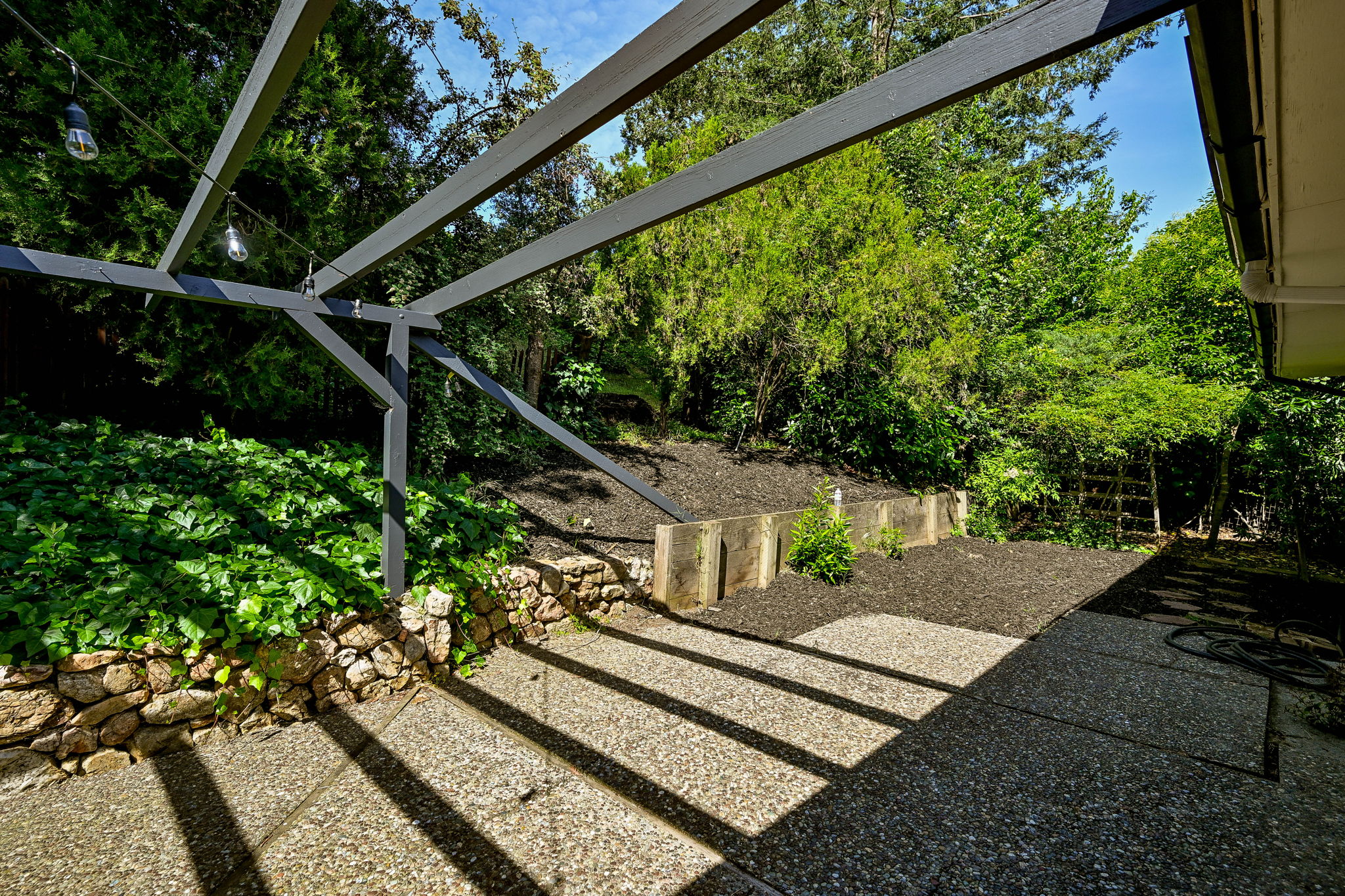 Additional Patio/Yard Space off Family Room
