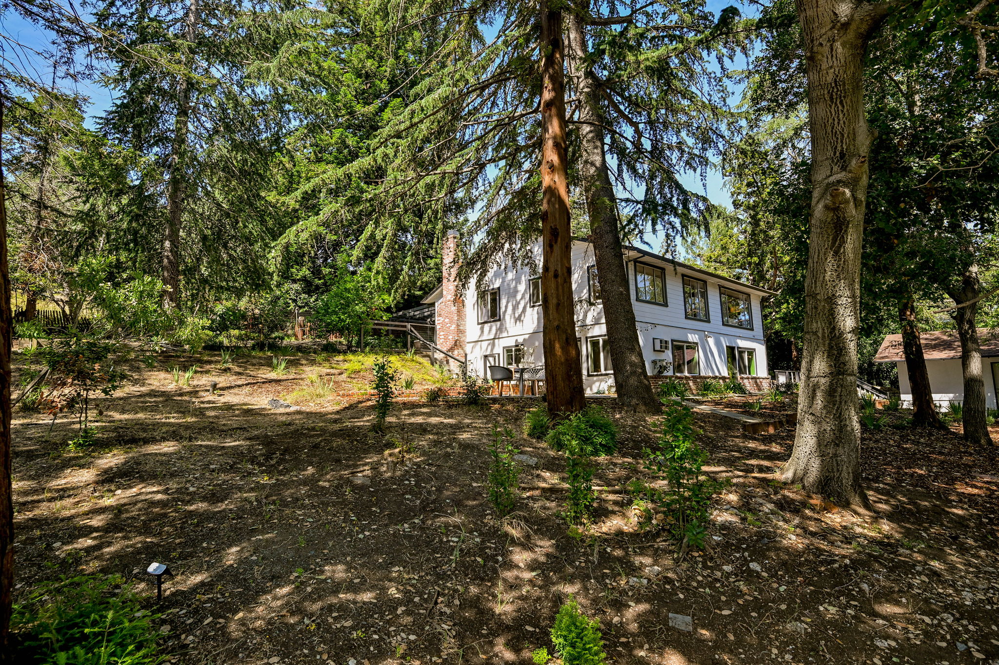 Detached 2-Car Garage (500 sf)