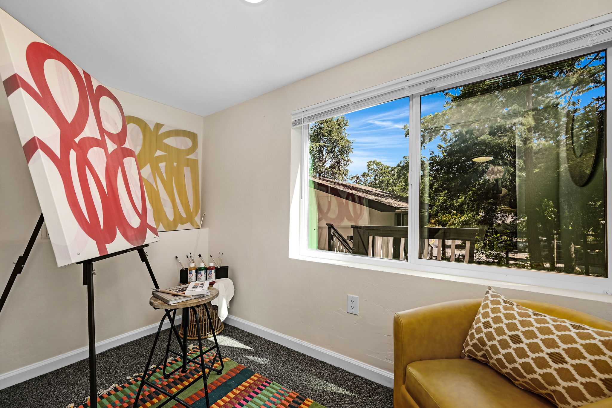 Bright Additional Space for Hobbies