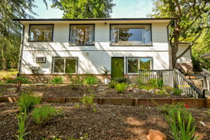 Private Entry to Additional Dwelling or Office
