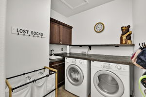  Photo 45