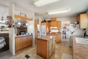Kitchen (3)