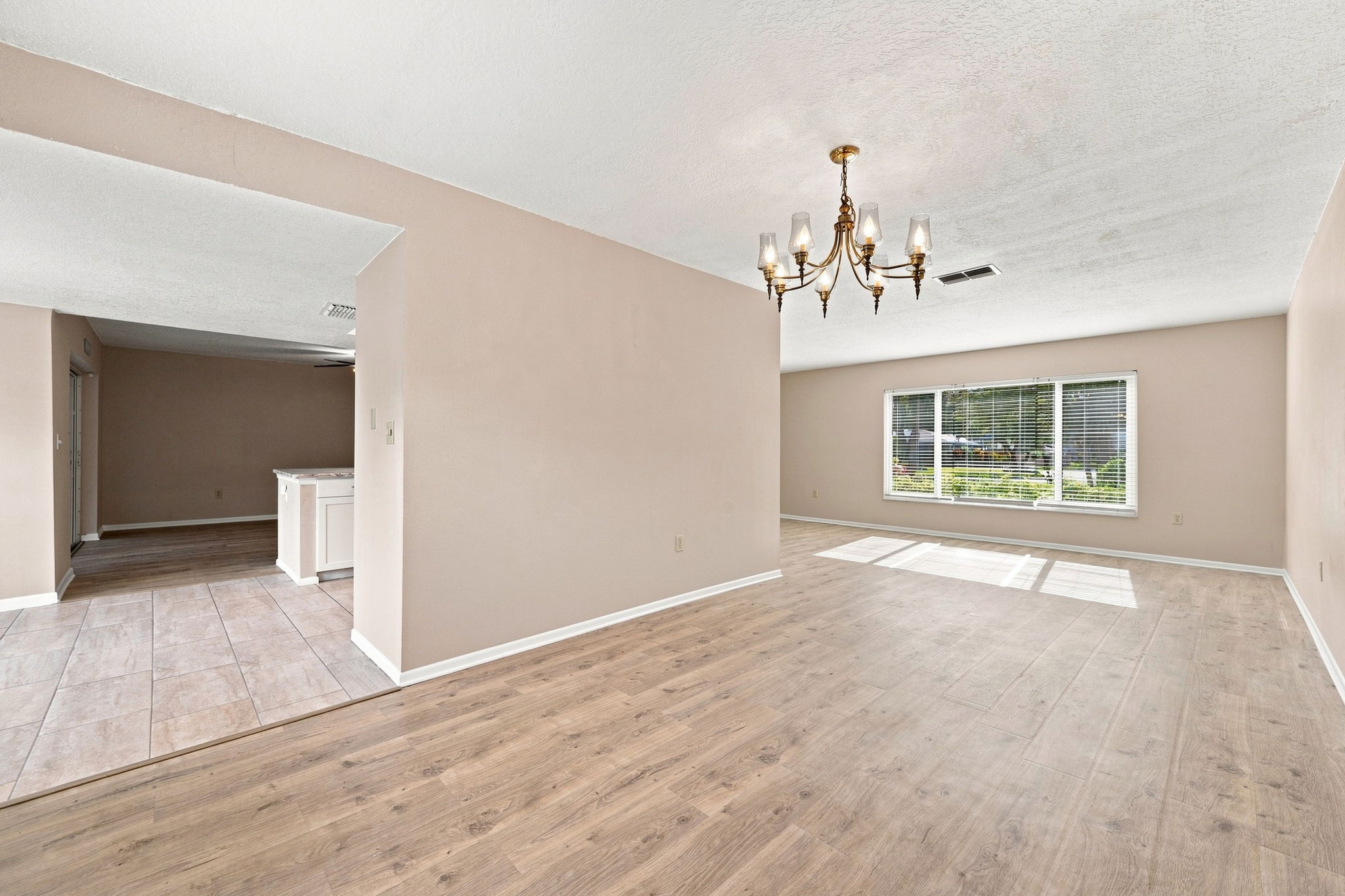 Dining Room2