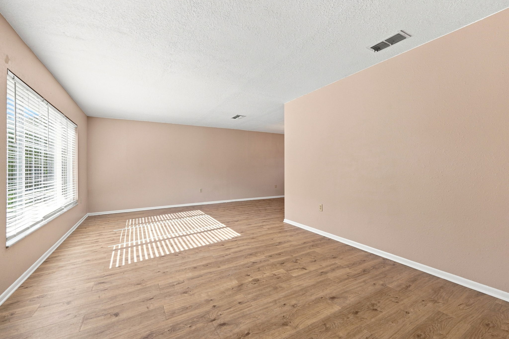 Living Room2
