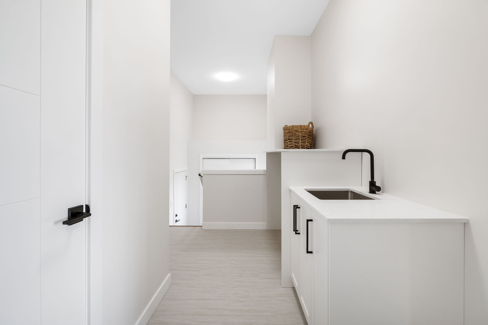 1069 Green Oaks Ln - Interior-16