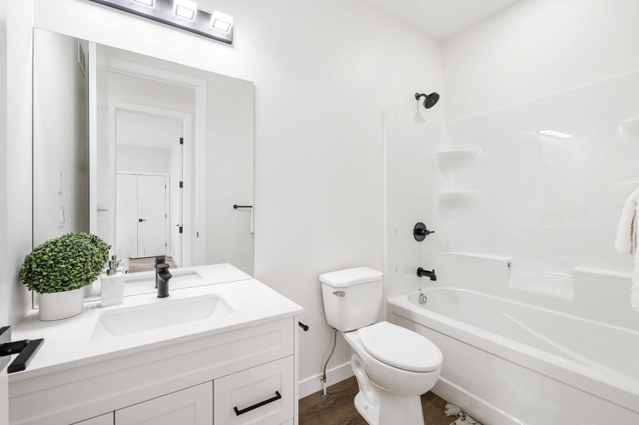 1069 Green Oaks Ln - Interior-19