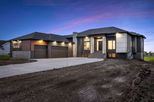 1069 Green Oaks Ln - Twilight-1