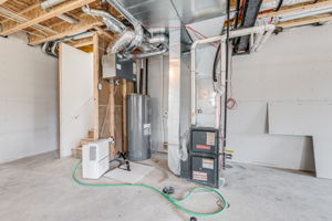 1069 Green Oaks Ln - Interior-32