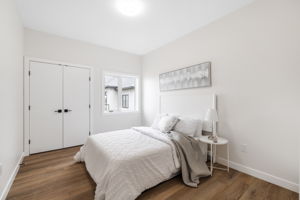 1069 Green Oaks Ln - Interior-20