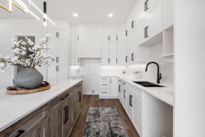 1069 Green Oaks Ln - Interior-11