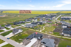 1069 Green Oaks Ln - Exterior-4