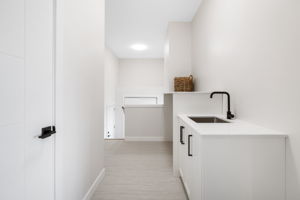 1069 Green Oaks Ln - Interior-16