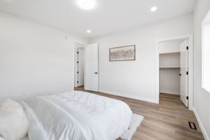 1069 Green Oaks Ln - Interior-22