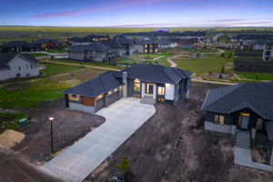 1069 Green Oaks Ln - Twilight-4