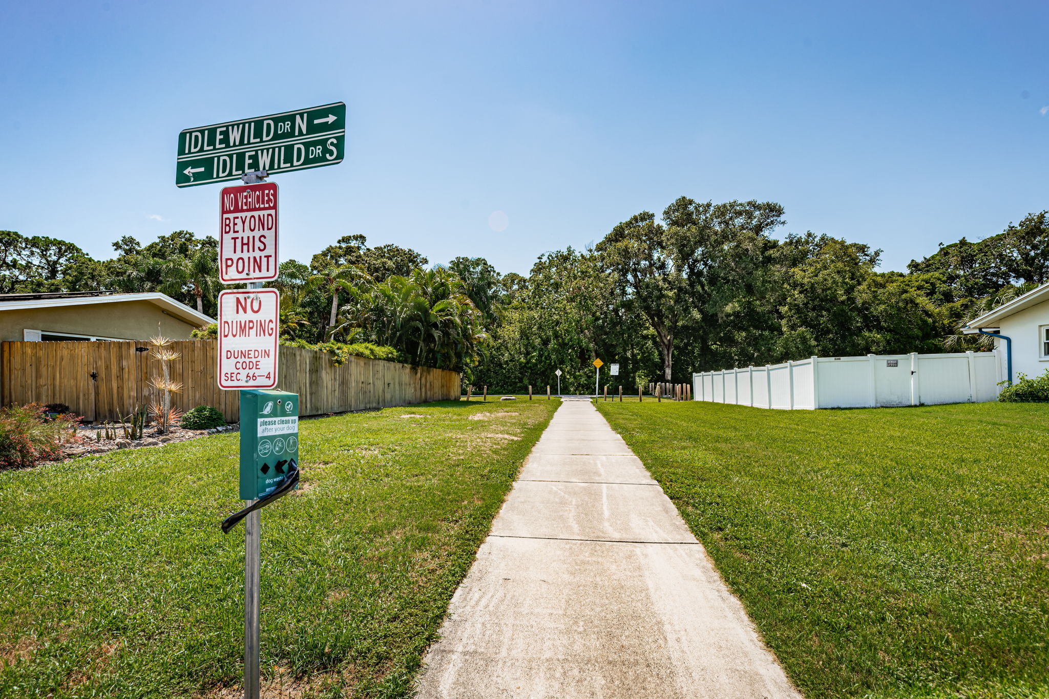 Neighborhood Trail to Park1