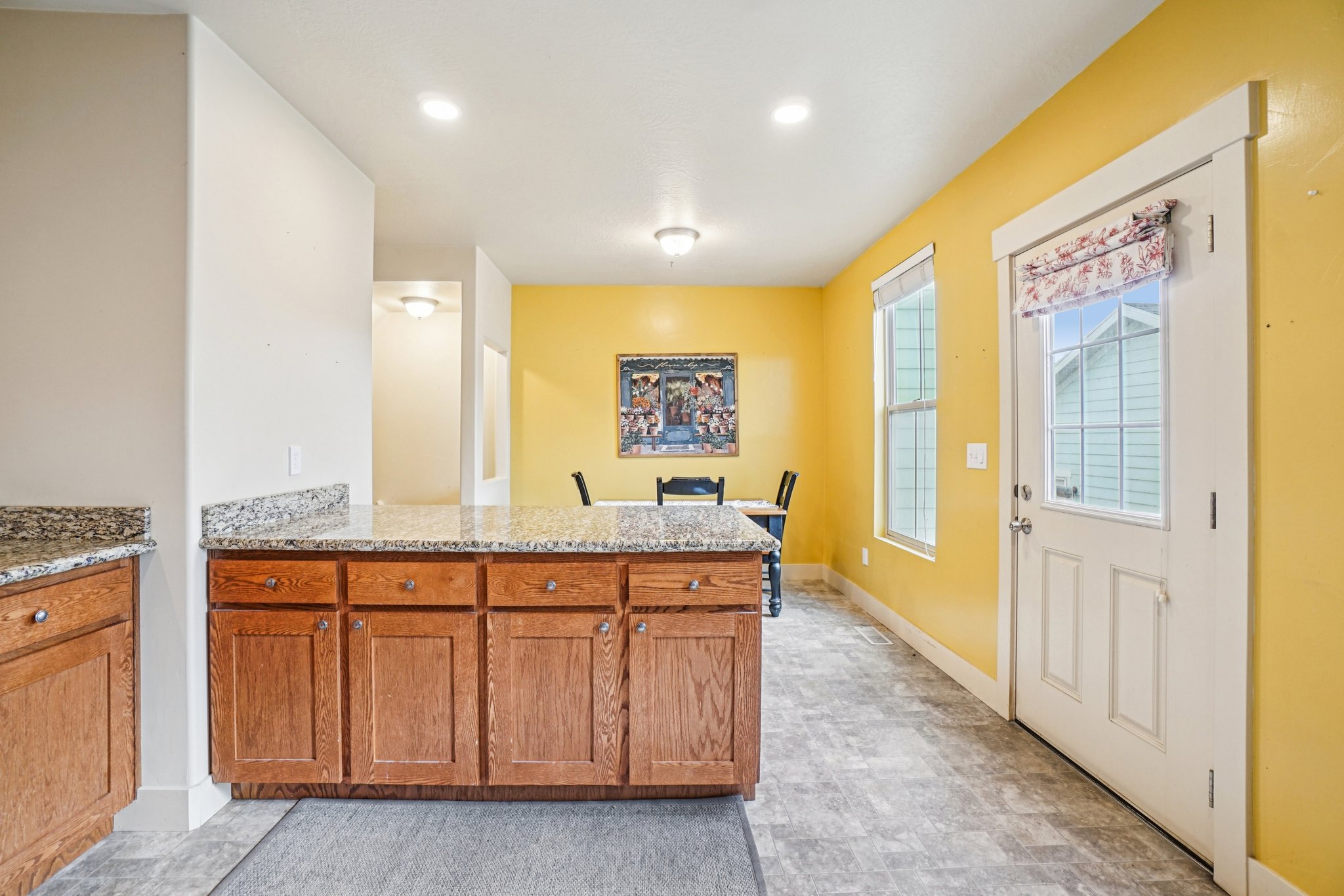 S Topview Rd-S2702-011.jpg