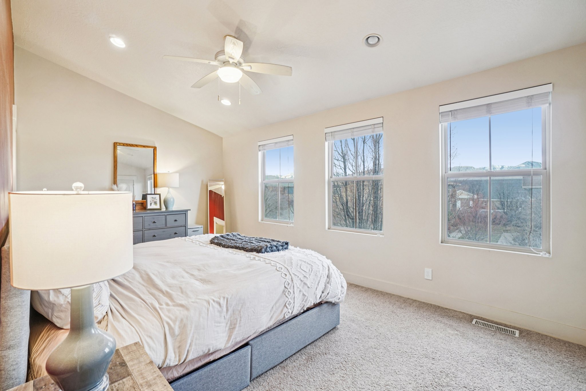 S Topview Rd-S2702-017.jpg