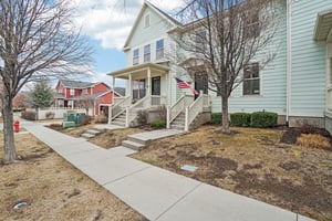 S Topview Rd-S2702-001.jpg