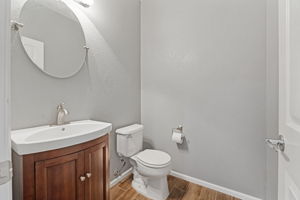  Photo 32