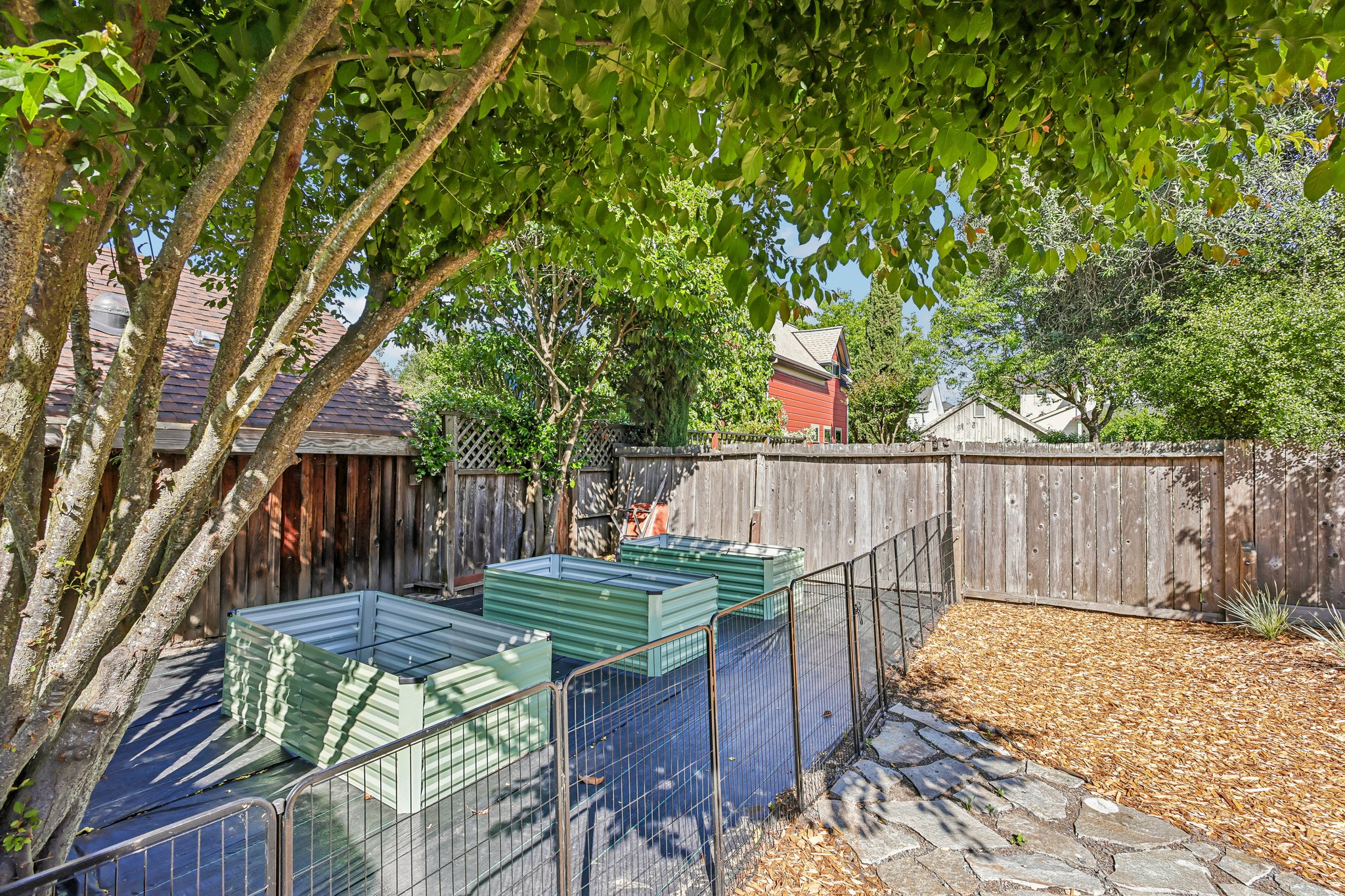 6th St-S1305-046.jpg